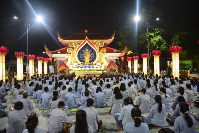 The 3rd gratitude ceremony to the disciples.