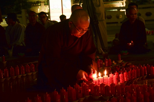 The 3rd gratitude ceremony to the disciples.