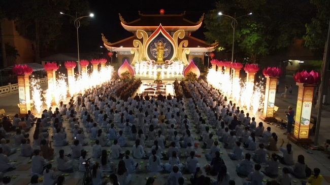 The 3rd gratitude ceremony to the disciples.