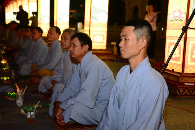 The 3rd gratitude ceremony to the disciples.