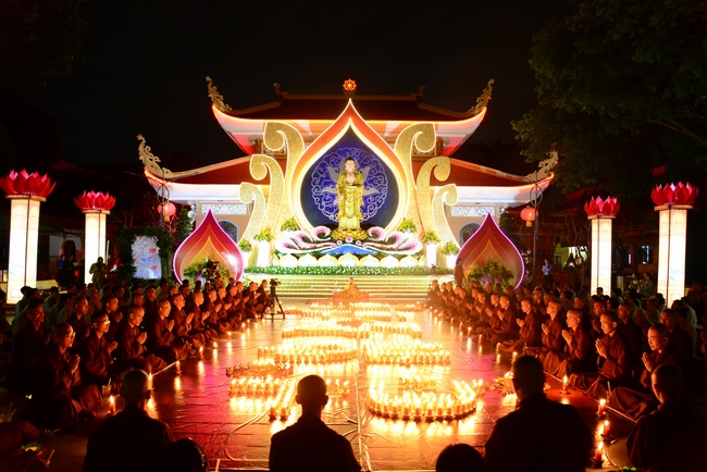 The 3rd gratitude ceremony to the disciples.