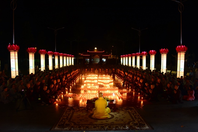 The 3rd gratitude ceremony to the disciples.