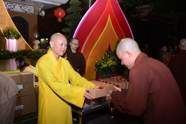 The 3rd gratitude ceremony to the disciples.