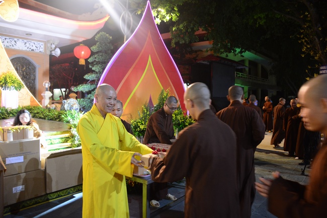 The 3rd gratitude ceremony to the disciples.