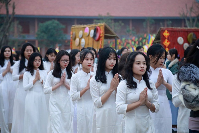 The inauguration ceremony of Buddha Shakyamuni statue 42m at Phuc Lac pagoda, Nghe An