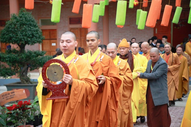 The inauguration ceremony of Buddha Shakyamuni statue 42m at Phuc Lac pagoda, Nghe An