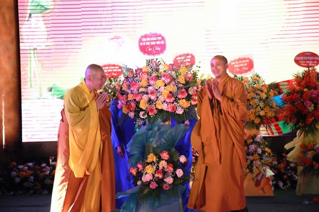 The inauguration ceremony of Buddha Shakyamuni statue 42m at Phuc Lac pagoda, Nghe An