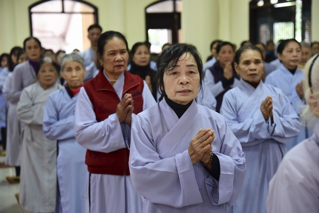 Three-Jewel  Refuge Ceremony at Tay Khanh Pagoda in Thai Binh