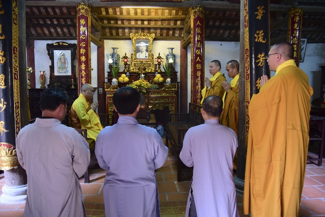 Three-Jewel  Refuge Ceremony at Tay Khanh Pagoda in Thai Binh