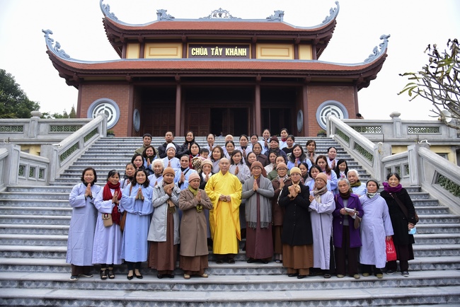 Three-Jewel  Refuge Ceremony at Tay Khanh Pagoda in Thai Binh