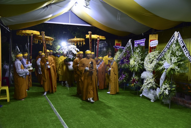 Lễ viếng Ni trưởng Thích Nữ Huệ Giác