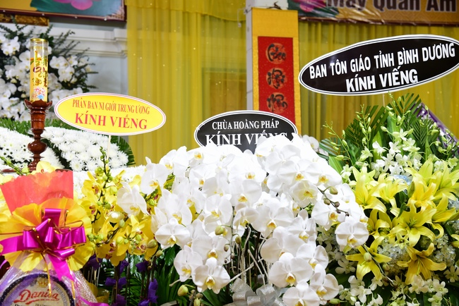 Lễ viếng Ni trưởng Thích Nữ Huệ Giác