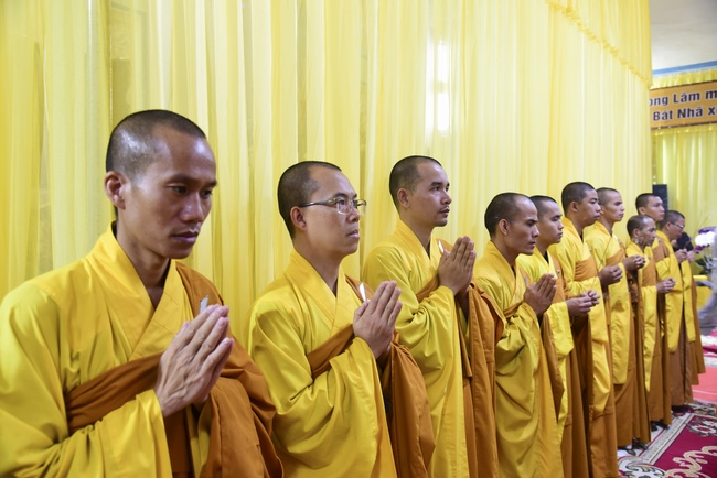 Lễ viếng Ni trưởng Thích Nữ Huệ Giác