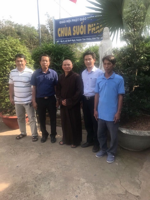 Ban Tôn giáo Tây Ninh viếng thăm chùa Suối Pháp