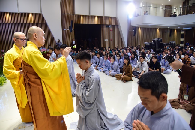 The Ordination Ceremony on Dec. 12th, Year of the Mouse