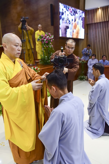 The Ordination Ceremony on Dec. 12th, Year of the Mouse