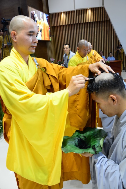 The Ordination Ceremony on Dec. 12th, Year of the Mouse