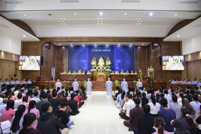 The Ordination Ceremony on Dec. 12th, Year of the Mouse
