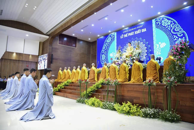The Ordination Ceremony on Dec. 12th, Year of the Mouse