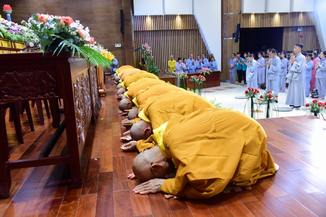 The Ordination Ceremony on Dec. 12th, Year of the Mouse