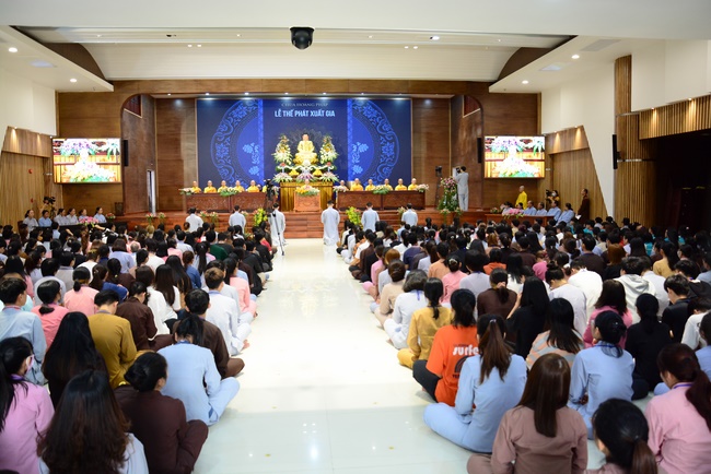 The Ordination Ceremony on Dec. 12th, Year of the Mouse