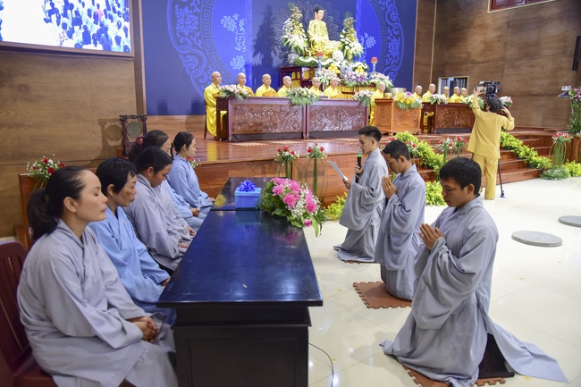 The Ordination Ceremony on Dec. 12th, Year of the Mouse