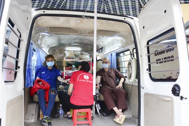 Humanitarian Blood Donation