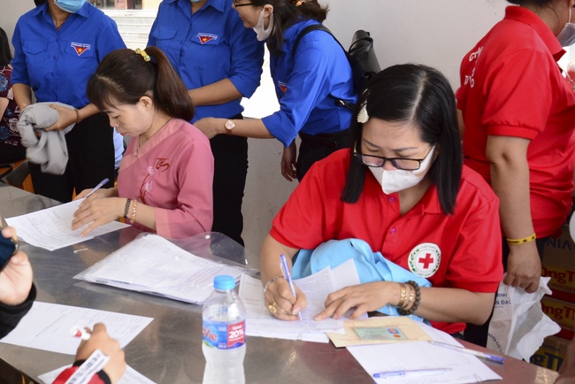 Humanitarian Blood Donation