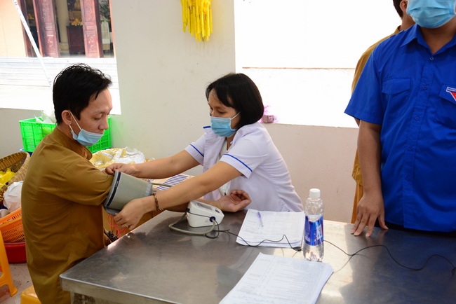 Humanitarian Blood Donation