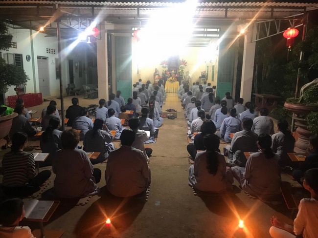 Repentant Ceremony at Suoi Phap Pagoda, Tay Ninh