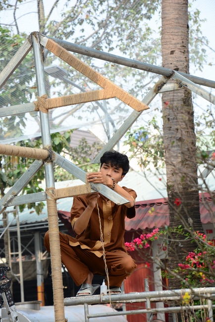 Series photos of activities preparing for the New Year 2021