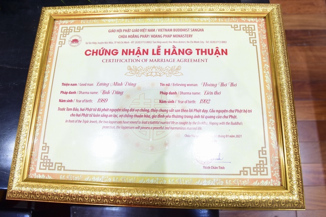 The Wedding Ceremony at the pagoda