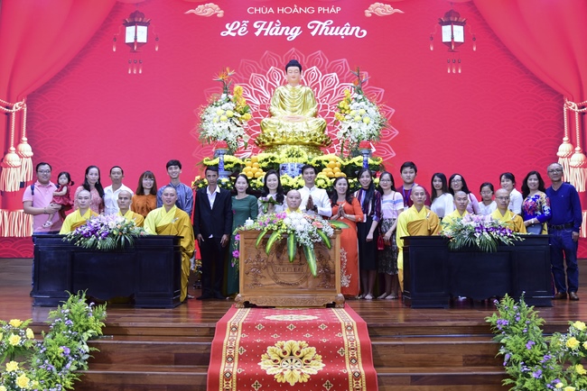 The Wedding Ceremony at the pagoda