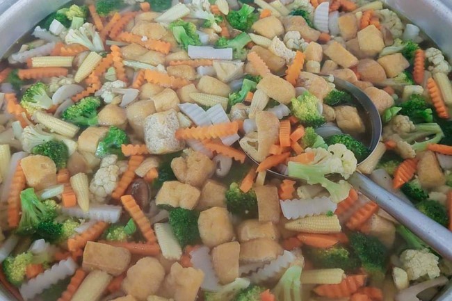 Commemoration Ceremony to Great Master Thich Pho Tue and the rite chanting compassion mantra at Lingyin Temple, Taiwan