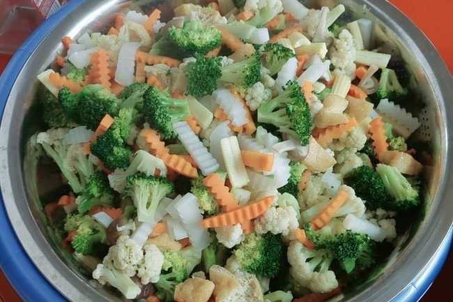 Commemoration Ceremony to Great Master Thich Pho Tue and the rite chanting compassion mantra at Lingyin Temple, Taiwan