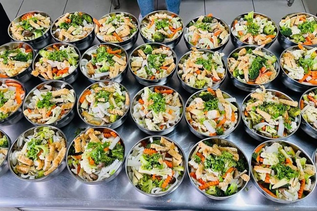 Commemoration Ceremony to Great Master Thich Pho Tue and the rite chanting compassion mantra at Lingyin Temple, Taiwan