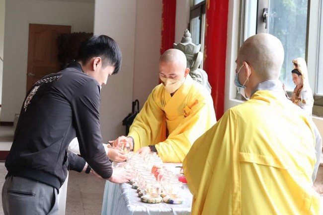Commemoration Ceremony to Great Master Thich Pho Tue and the rite chanting compassion mantra at Lingyin Temple, Taiwan