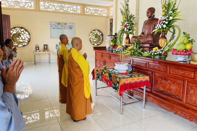 The Patriarch s' Death Anniversary at Quoc Thoi Pagoda, Ben Tre Province.
