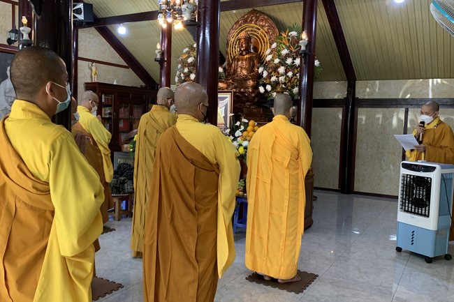 The Patriarch s' Death Anniversary at Huong Phap Branch, Cu Chi district.