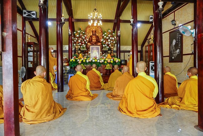 The Patriarch s' Death Anniversary at Huong Phap Branch, Cu Chi district.