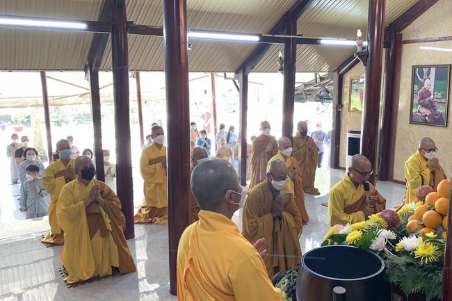 The Patriarch s' Death Anniversary at Huong Phap Branch, Cu Chi district.