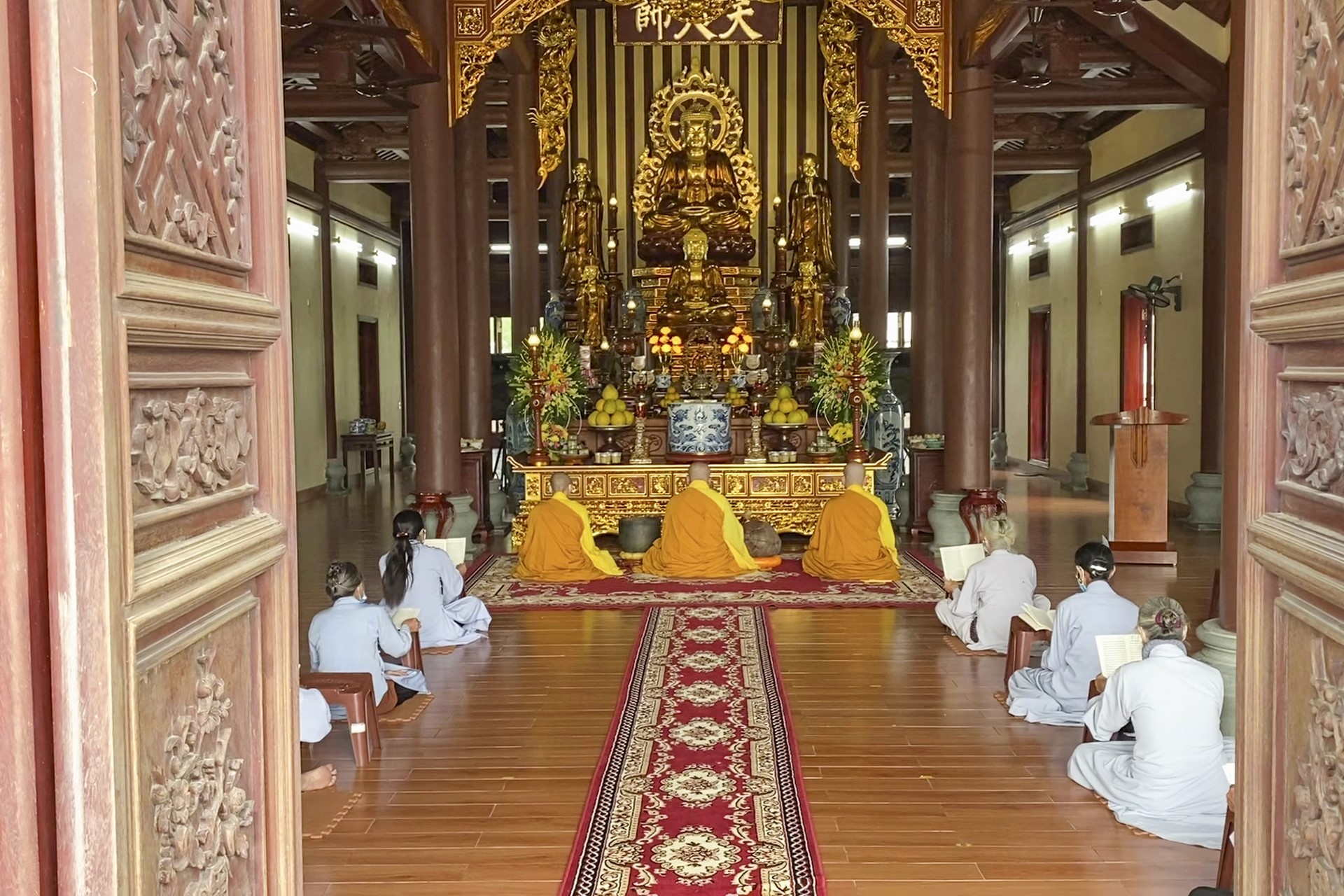 The Patriarch's Death Anniversary at Tay Khanh pagoda , Thai Binh province.