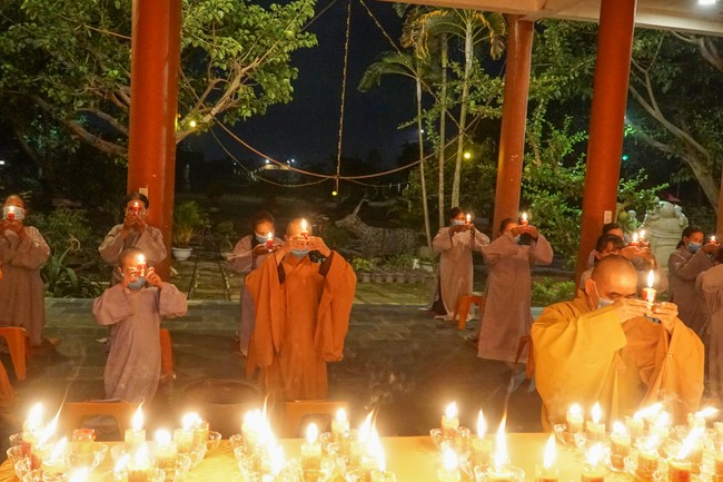 The Patriarch's Death Anniversary at Tan Tay pagoda, Quang Nam province.