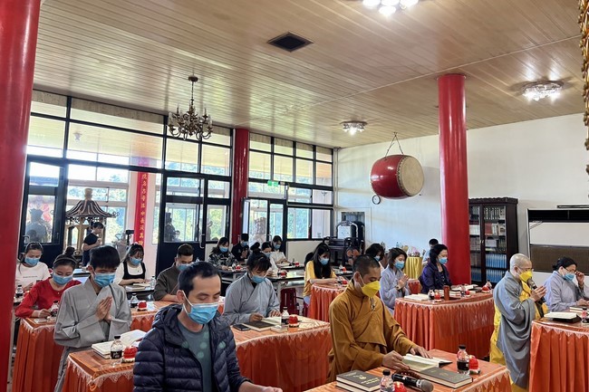 Dharma Assembly Ksihitigarbha - Patriarch 's death anniversary - Requiem ceremony at Linh Yin Temple, Taiwan