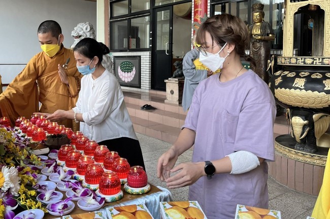 Dharma Assembly Ksihitigarbha - Patriarch 's death anniversary - Requiem ceremony at Linh Yin Temple, Taiwan