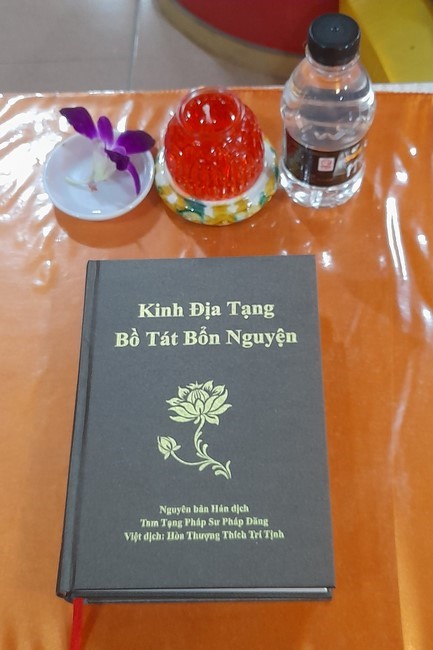 Dharma Assembly Ksihitigarbha - Patriarch 's death anniversary - Requiem ceremony at Linh Yin Temple, Taiwan