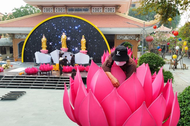 Affairs preparing for Amitabha Buddha’s Birthday in 2021