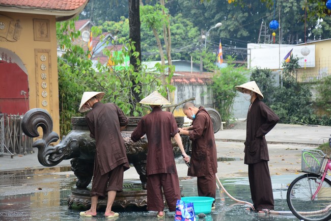 Affairs preparing for Amitabha Buddha’s Birthday in 2021