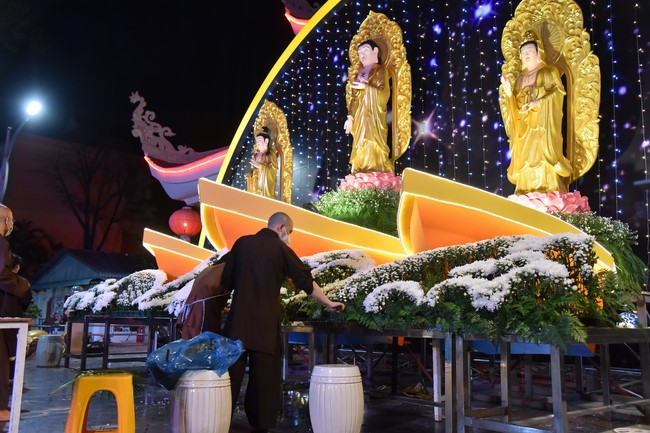 Affairs preparing for Amitabha Buddha’s Birthday in 2021