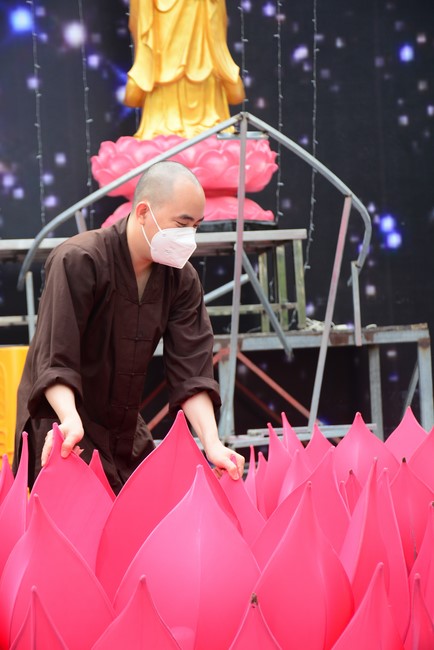 Affairs preparing for Amitabha Buddha’s Birthday in 2021